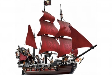 Конструктор Пираты «Корабль Месть Королевы Анны»