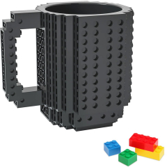 Кружка Build-on Brick Mug «Конструктор» с деталями, черная
